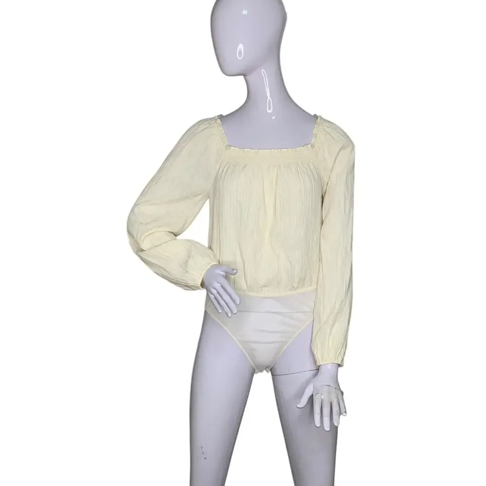 Lush NWOT Bodysuit Cream Long Sleeve Square Neckline Two Snap Button Size S